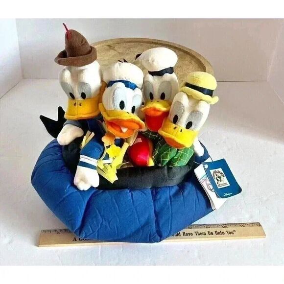 Disney Store Donald Duck 65th Anniversary Bean Bag Set Plush 65 Feisty Years! - Picture 11 of 16